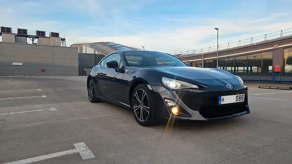 Gebraucht Toyota GT86 GT 200 PS (147 kW) 2012 Grau