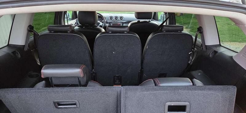 Gebraucht Ford S-MAX Titanium 163 PS (119 kW) 2014 Weiß Van / Kleinbus