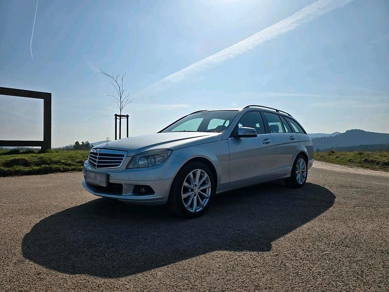 Gebraucht Mercedes 220 170 PS (125 kW) 2008 Silber Kombi