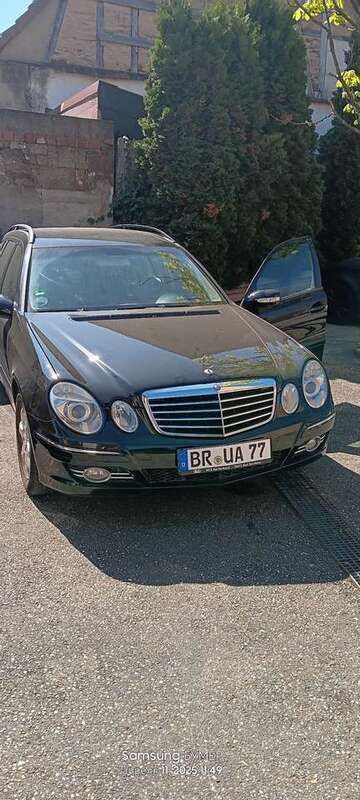 Gebraucht 2004 Mercedes E200 Classic Kombi | 3.500 € (Fairer Preis) - Bild 1/4