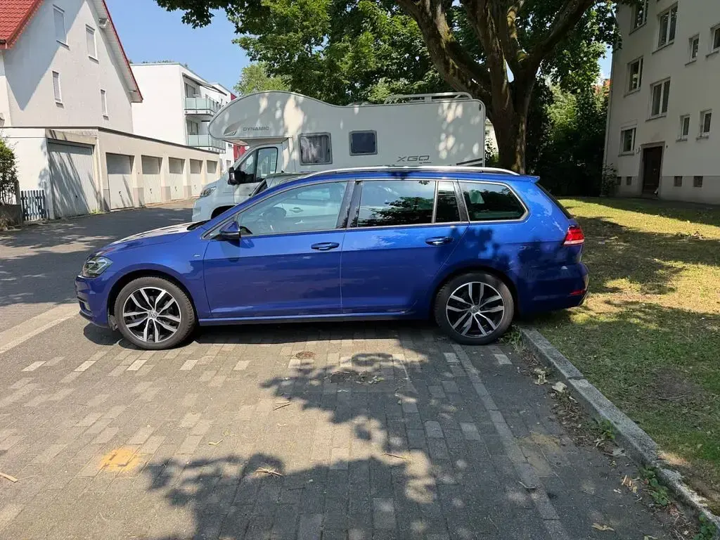Gebraucht VW Golf VII Join 110 PS (80 kW) 2018 Blau Kombi