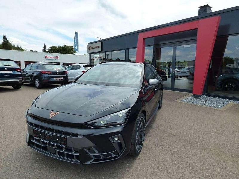Midnight schwarz Gebraucht 2024 Cupra Leon Kombi | 40.980 € - Bild 1/4
