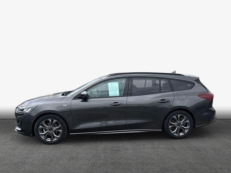 Używany Ford Focus ST-Line X 155 KM (114 kW) 2025 Szary Sedan/Limuzyna