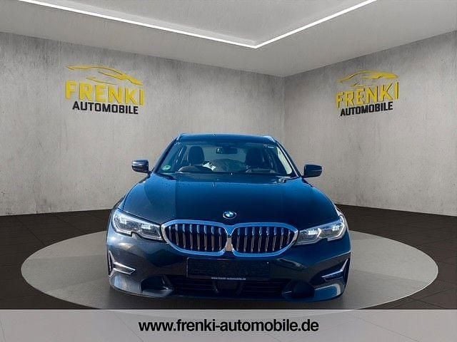 Gebraucht BMW 318 Luxury Line 150 PS (110 kW) 2020 Schwarz Kombi