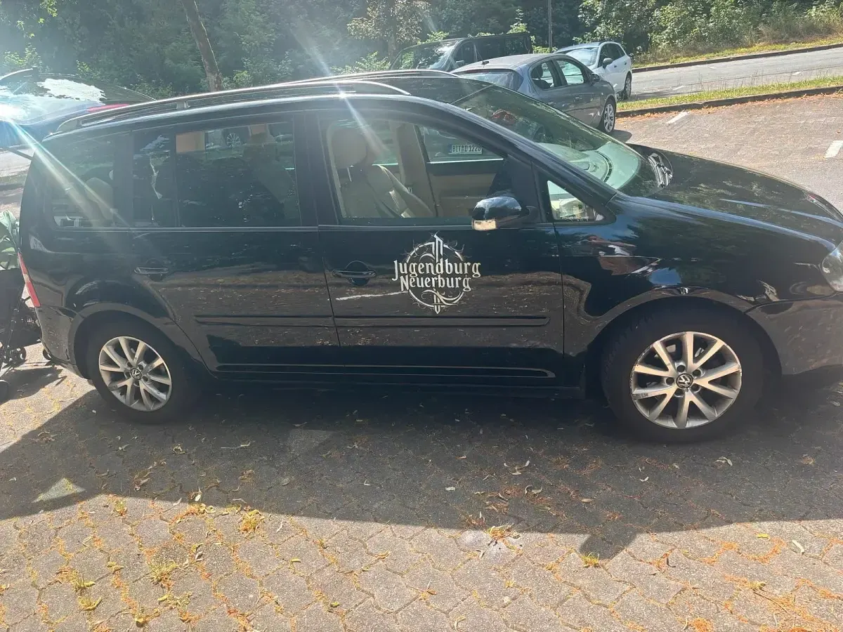 Gebraucht VW Touran 140 PS (102 kW) 2004 Schwarz Van / Kleinbus