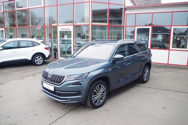 Grau Gebraucht 2020 Skoda Kodiaq LAURIN & KLEMENT SUV | 27.590 € (Fairer Preis) - Bild 1/4