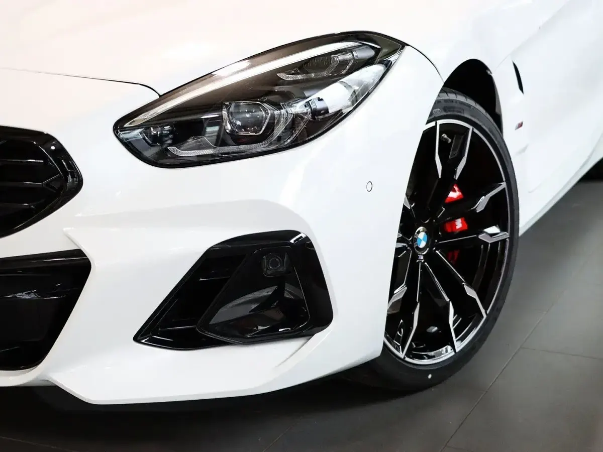 Neu BMW Z4 M Sport 340 PS (250 kW) 2025 Alpinweiss iii Cabrio