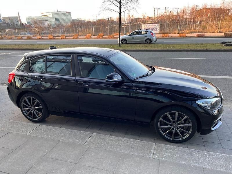 Gebraucht BMW 118 136 PS (100 kW) 2018 Schwarz Kleinwagen