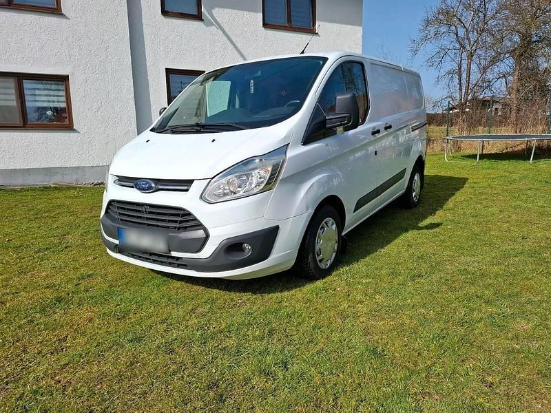 Gebraucht Ford Transit Custom 102 PS (75 kW) 2015 Weiß Van / Kleinbus