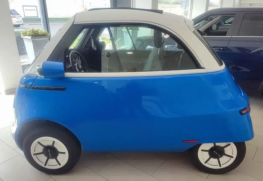 Ny Micro Microlino 13 kW (18 HK) 2026 Blå Hatchback