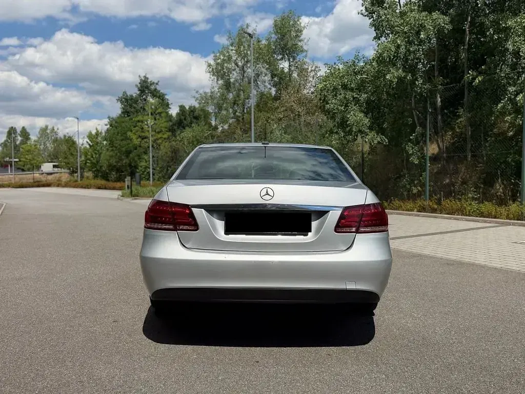 Gebraucht Mercedes E350 Elegance 258 PS (189 kW) 2015 Silber Limousine