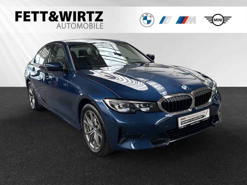 Phytonicblau metallic Gebraucht 2022 BMW 330 Sport Line Limousine | 32.690 € (Guter Preis) - Bild 1/3