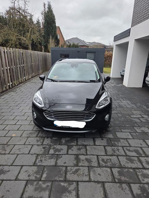 Gebraucht Ford Fiesta Titanium 75 PS (55 kW) 2021 Schwarz Kleinwagen