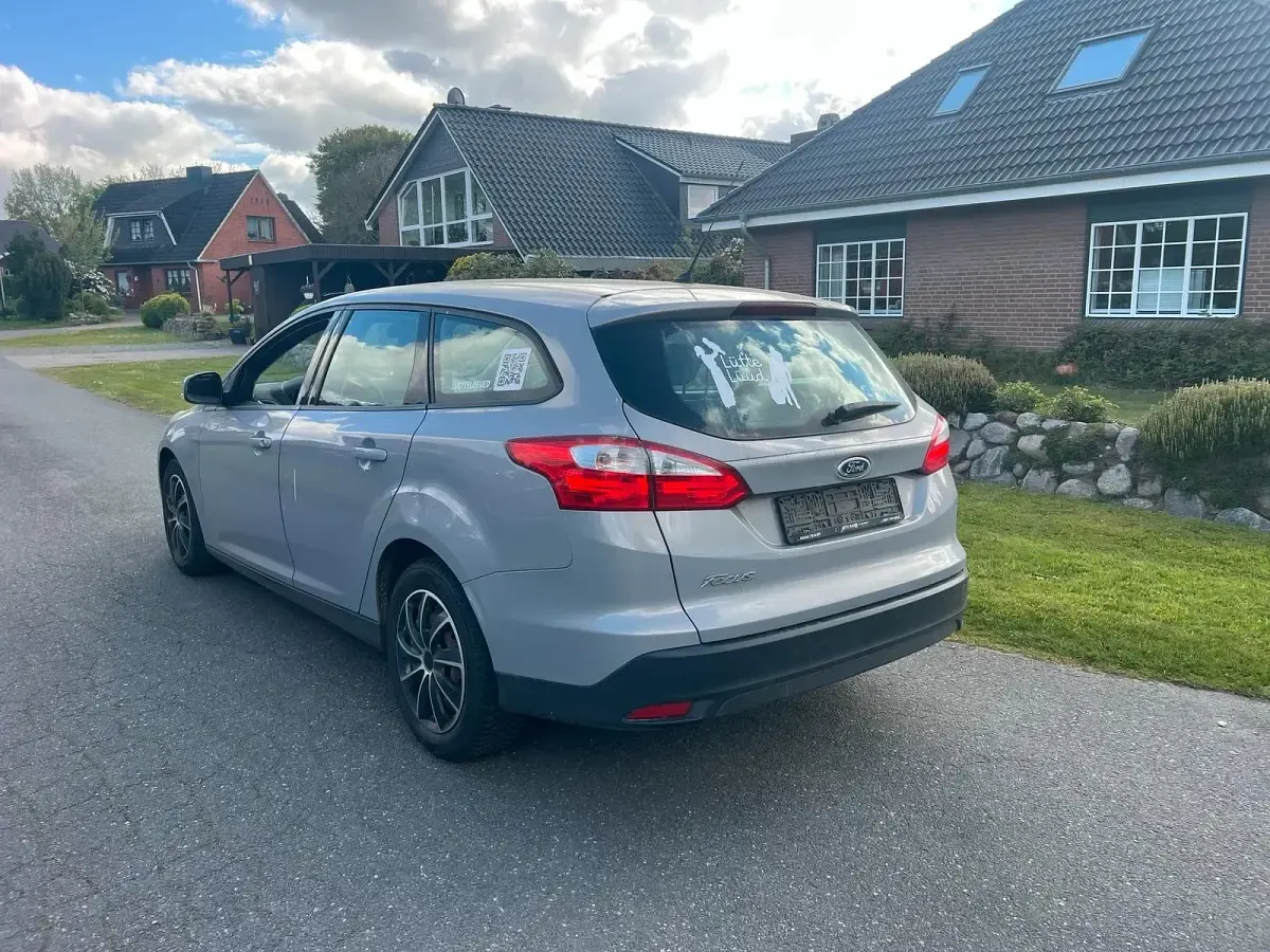 Occasion Ford Focus 105 ch (77 kW) 2014 Gris Break