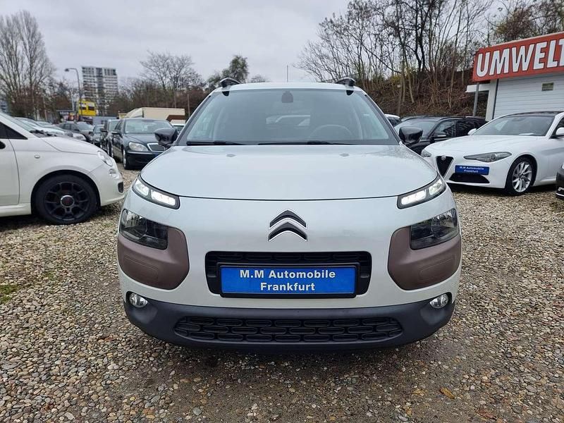 Second-hand Citroën C4 Shine Edition 110 CP (80 kW) 2014 Alb SUV