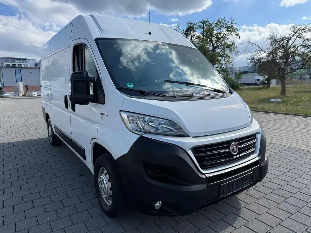 Gebraucht Fiat Ducato 131 PS (96 kW) 2021 Weiß Van