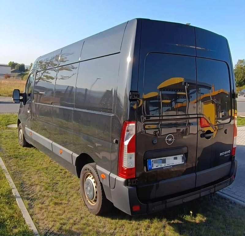 Gebraucht Opel Movano S 150 PS (110 kW) 2020 Schwarz Van