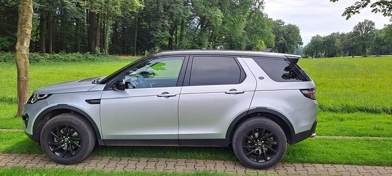 Grau Gebraucht 2017 Land Rover Discovery Sport SUV | 13.000 € (Superpreis) - Bild 1/4