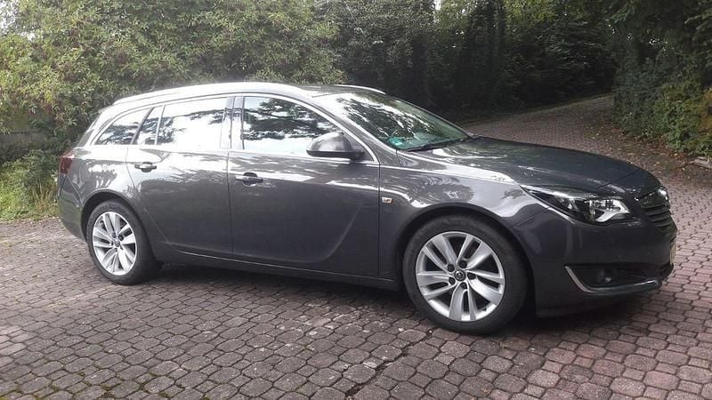 Grau Gebraucht 2014 Opel Insignia Eco Kombi | 5.400 € (Superpreis) - Bild 1/4
