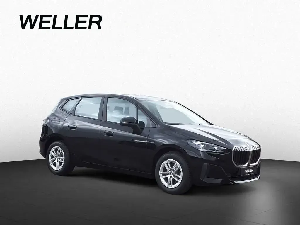 Gebraucht BMW 218 Active Tourer Performance 136 PS (100 kW) 2022 Schwarz ii (schwarz) Van / Kleinbus