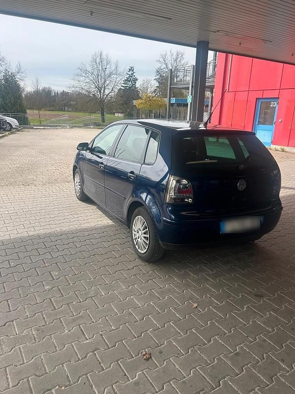 Second-hand VW Polo 2007 Albastru Hatchback