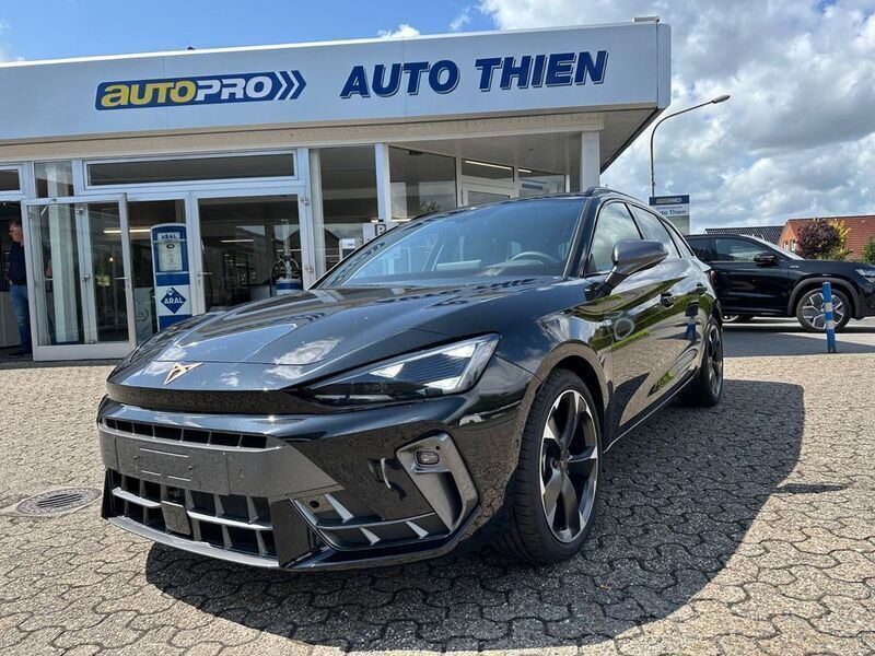 Schwarz Gebraucht 2025 Cupra Leon Limousine | 33.560 € (Fairer Preis) - Bild 1/4