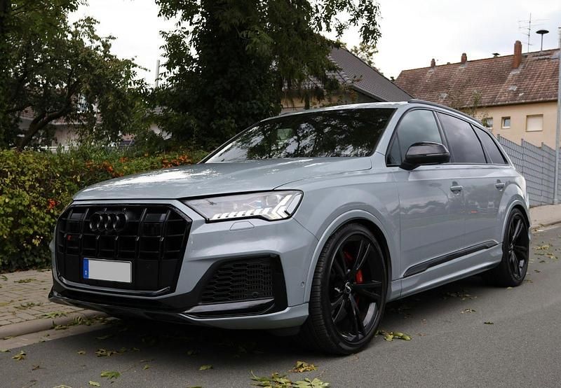 Gebraucht 2020 Audi SQ7 Ambiente SUV | 80.800 € (Teuer) - Bild 1/4