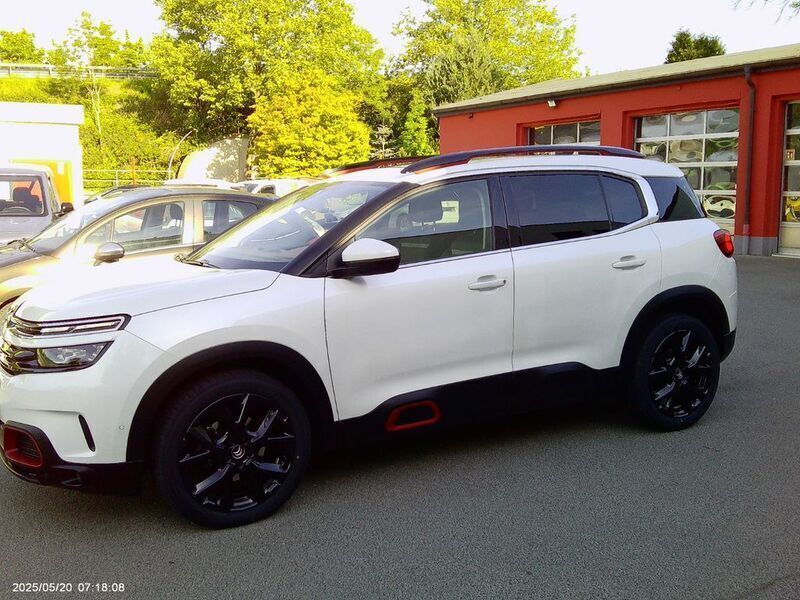 Weiß Gebraucht 2021 Citroën C5 Aircross Shine SUV | 22.970 € (Etwas zu teuer) - Bild 1/4