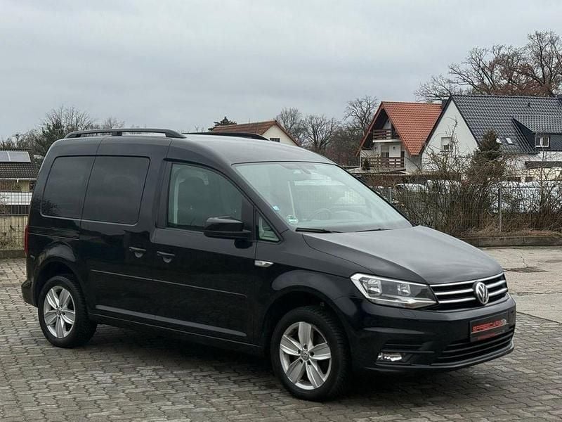Gebraucht VW Caddy 125 PS (91 kW) 2017 Schwarz Van / Kleinbus