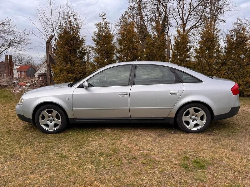 Gebraucht Audi A6 179 PS (131 kW) 2000 Silber Limousine
