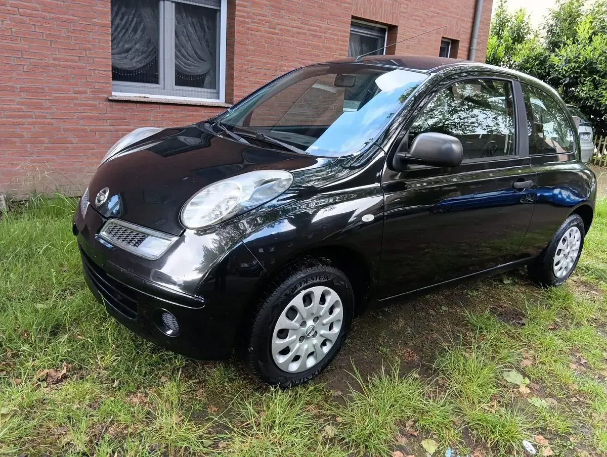 Gebraucht Nissan Micra Pure 85 PS (62 kW) 2010 Schwarz Kleinwagen