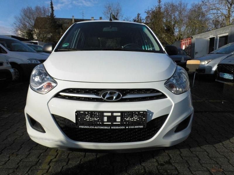 Weiß Gebraucht 2012 Hyundai i10 Edition Kleinwagen | 1.990 € (Guter Preis) - Bild 1/4