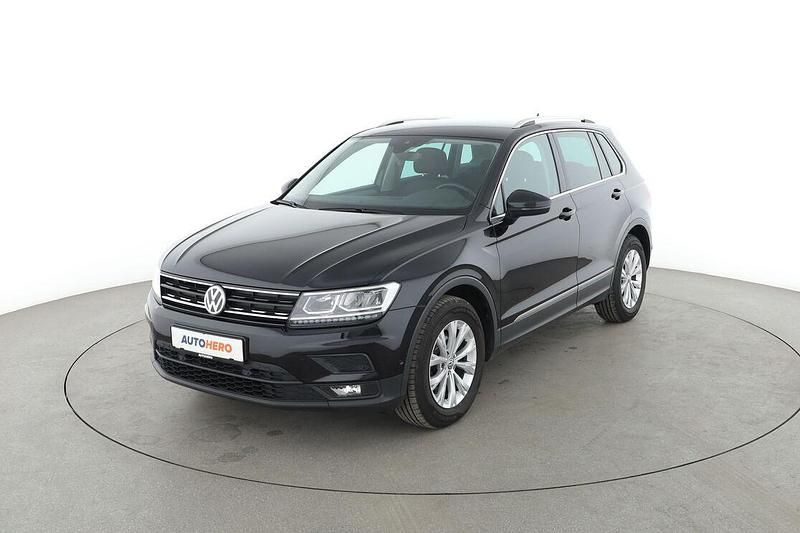 Schwarz Gebraucht 2020 VW Tiguan Comfortline SUV | 25.540 € (Fairer Preis) - Bild 1/3