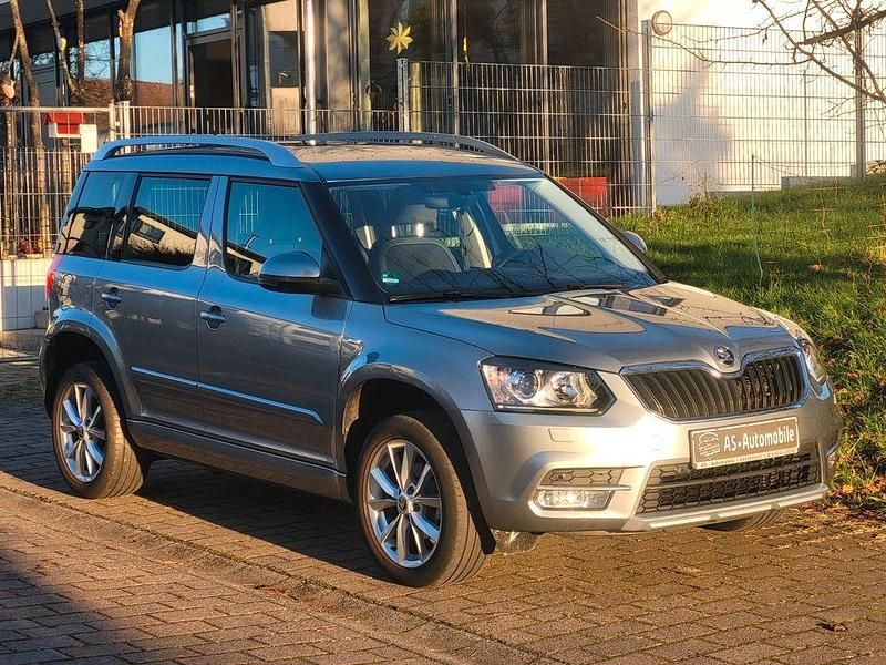 Grau Gebraucht 2016 Skoda Yeti Joy SUV | 13.700 € (Fairer Preis) - Bild 1/4
