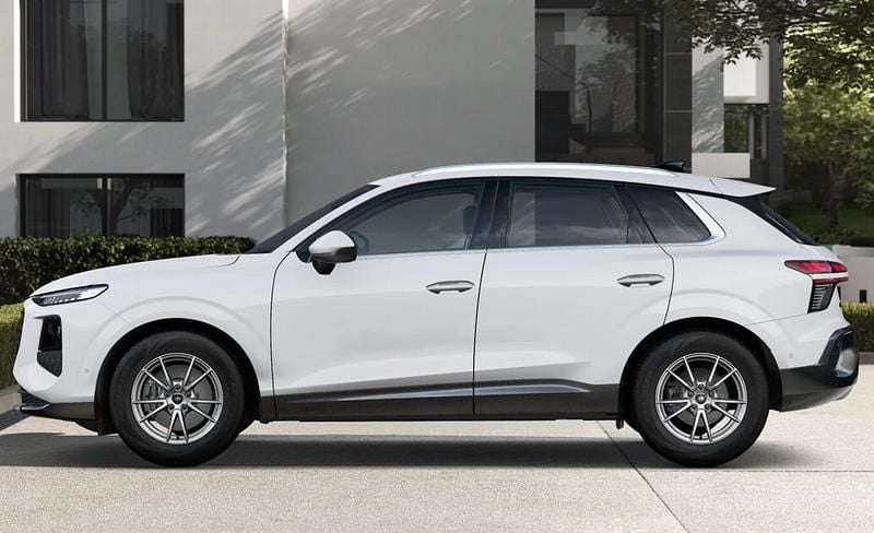 Ny Audi Q3 Ambiente 204 HK (150 kW) 2026 Hvid SUV