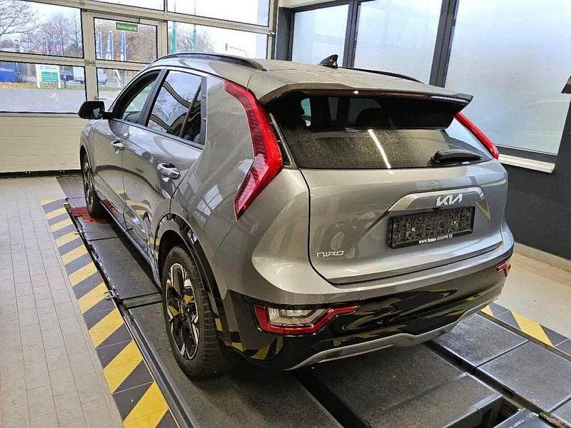 Gebraucht Kia e-Niro Vision 150 kW (204 PS) 2023 Stahlgrau (metallic) SUV