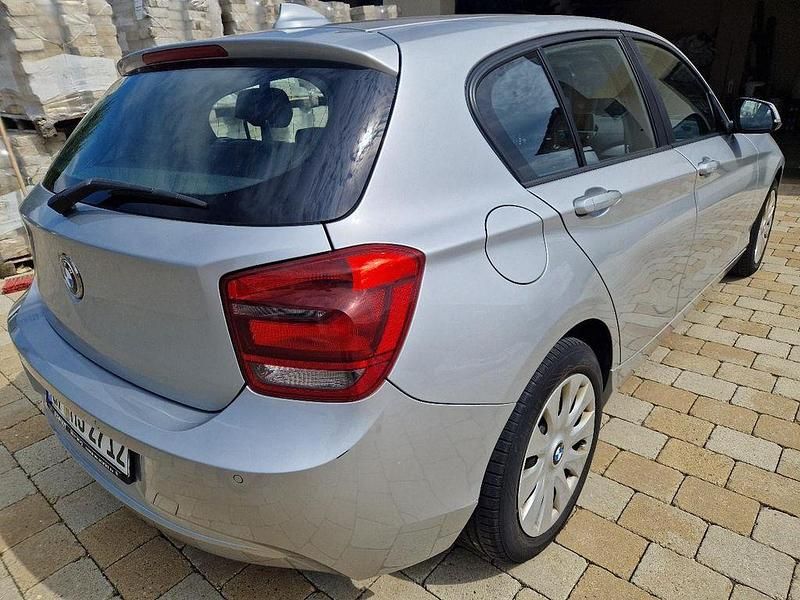 Silber Gebraucht 2012 BMW 120 Kleinwagen | 6.999 € (Fairer Preis) - Bild 1/4