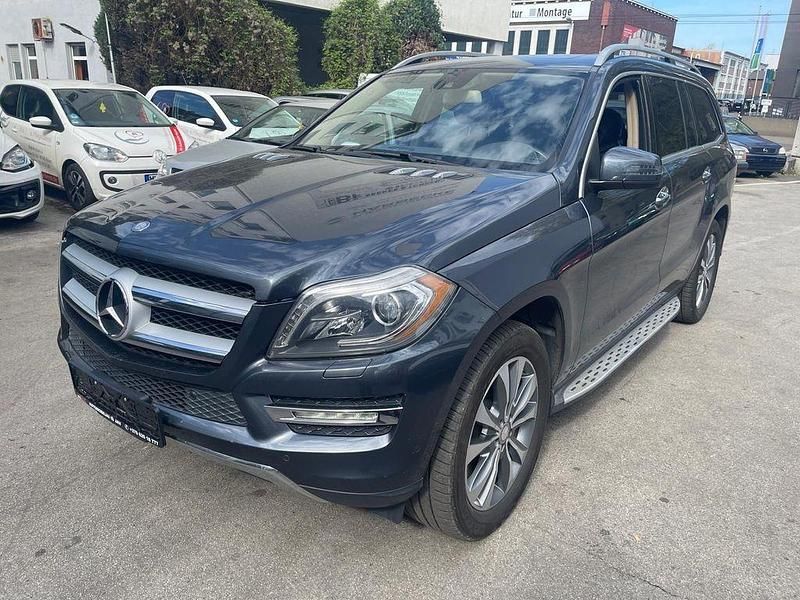 Gebraucht Mercedes GL450 367 PS (269 kW) 2013 Grau SUV