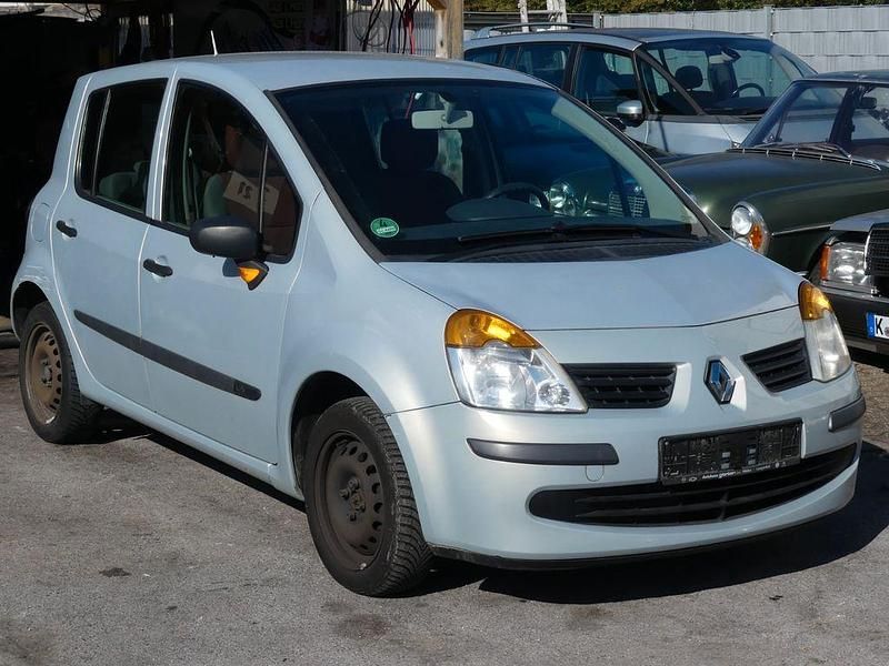 Gebraucht Renault Modus 75 PS (55 kW) 2005 Beige Van / Kleinbus
