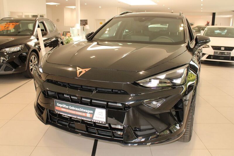 Mitternachtsschwarz metallic Gebraucht 2024 Cupra Formentor SUV | 31.649 € (Etwas zu teuer) - Bild 1/4