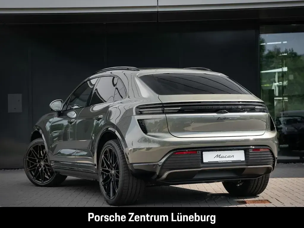 Neu Porsche Macan Turbo 469 kW (639 PS) 2026 Aventuringrünmetallic SUV