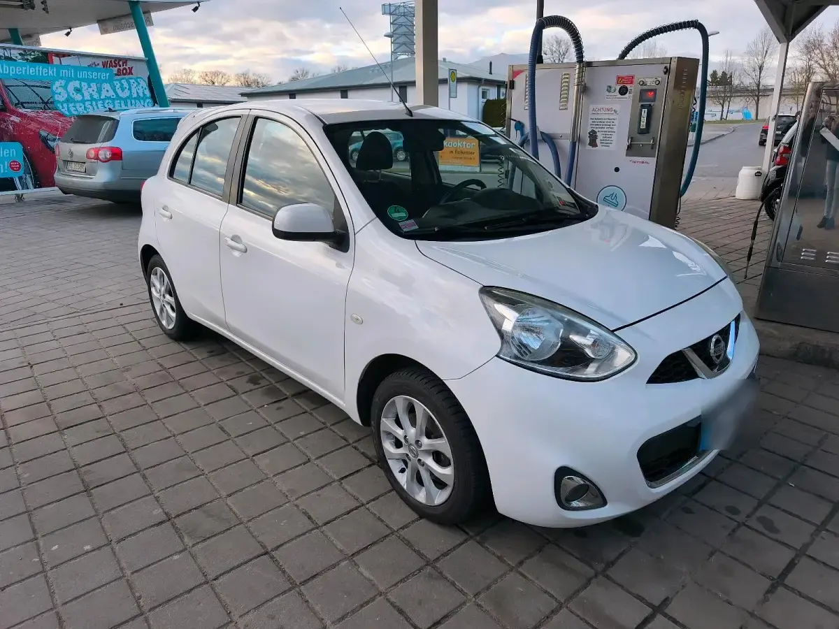 Gebraucht Nissan Micra 2014 Weiß Kleinwagen