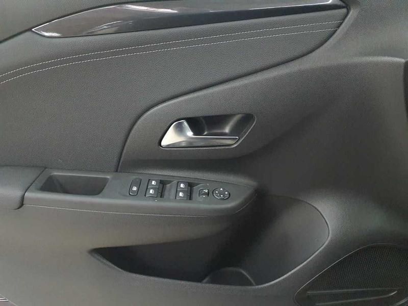 Gebraucht Opel Corsa 101 PS (74 kW) 2024 Karbon schwarz metallic Kleinwagen