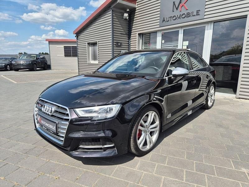 Schwarz Gebraucht 2017 Audi S3 Sport Limousine | 23.890 € (Fairer Preis) - Bild 1/4