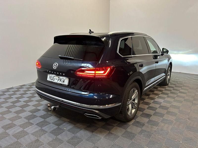 Gebraucht VW Touareg Elegance 231 PS (169 kW) 2020 Blau SUV