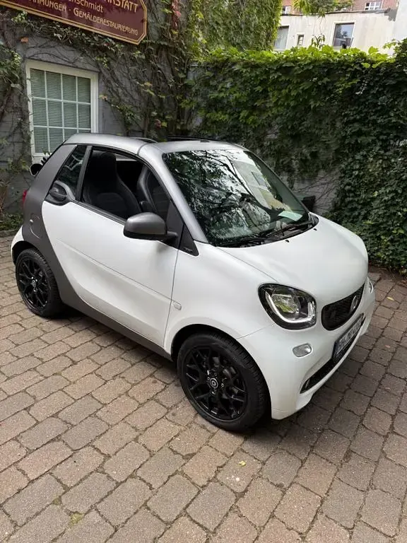 Gebraucht Smart ForTwo Electric Drive Prime 60 kW (82 PS) 2018 Grau Cabrio