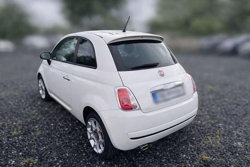 Gebraucht Fiat 500 101 PS (74 kW) 2010 Weiß Kleinwagen