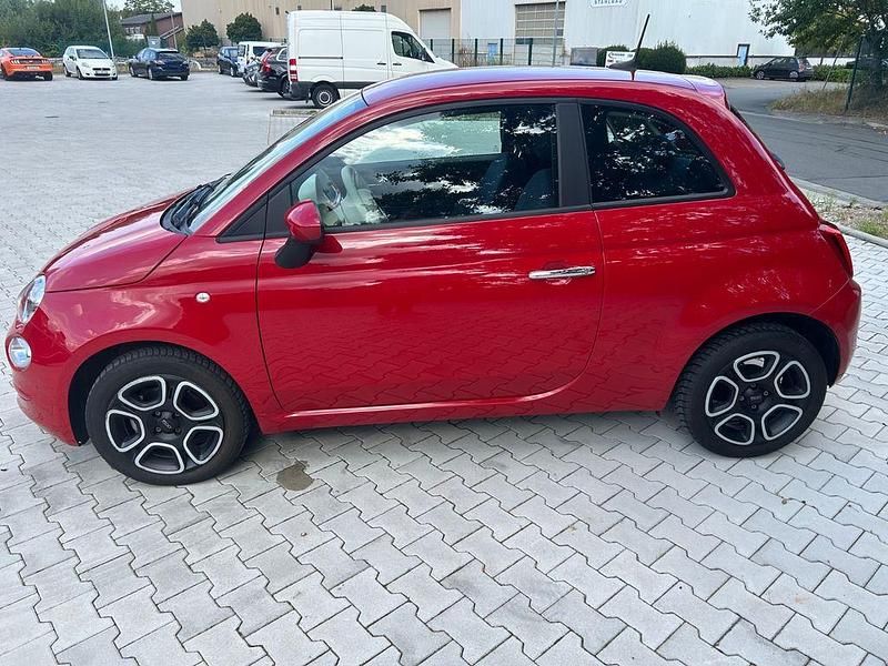 Gebraucht Fiat 500 Club 69 PS (50 kW) 2023 Rot Limousine
