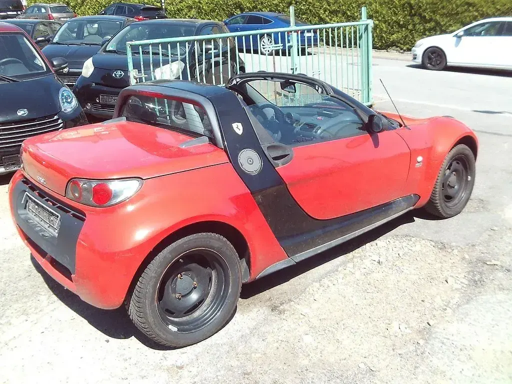 Gebraucht Smart Roadster 61 PS (44 kW) 2004 Schwarz Cabrio