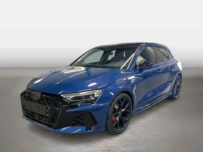 Gebraucht Audi RS3 Sport 400 PS (294 kW) 2026 Limousine